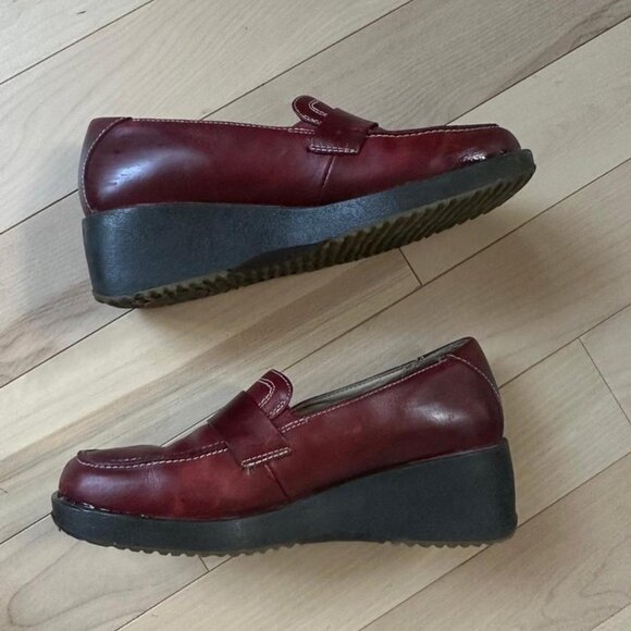 Hush Puppies red leather wedge loafers buckle detail comfort sole vintage look - Picture 5 of 8